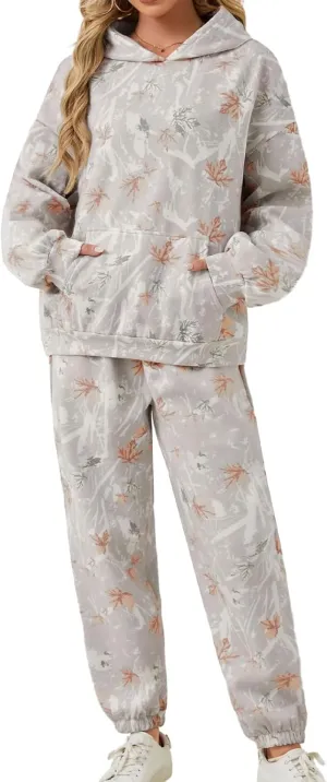 Camo Sweatsuits for Women Maple Leaf Print Oversized Hoodie Camo Fleece Sweatpans Lounge Sets Fall Winter Outfits