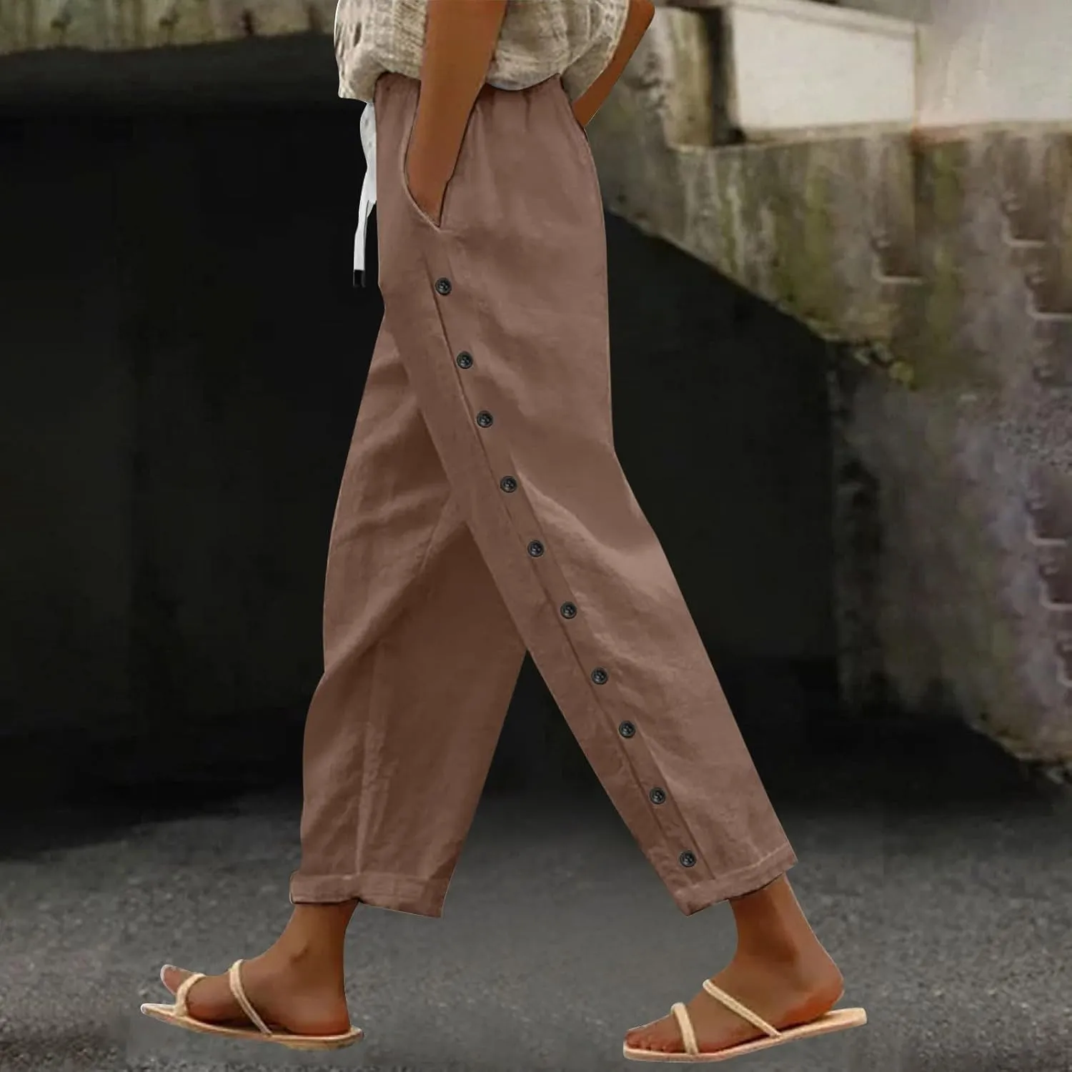 Linen Capris for Women Elastic Waisted Drawstring Capri Pants with Pockets Side Button Casual Summer Cropped Pants