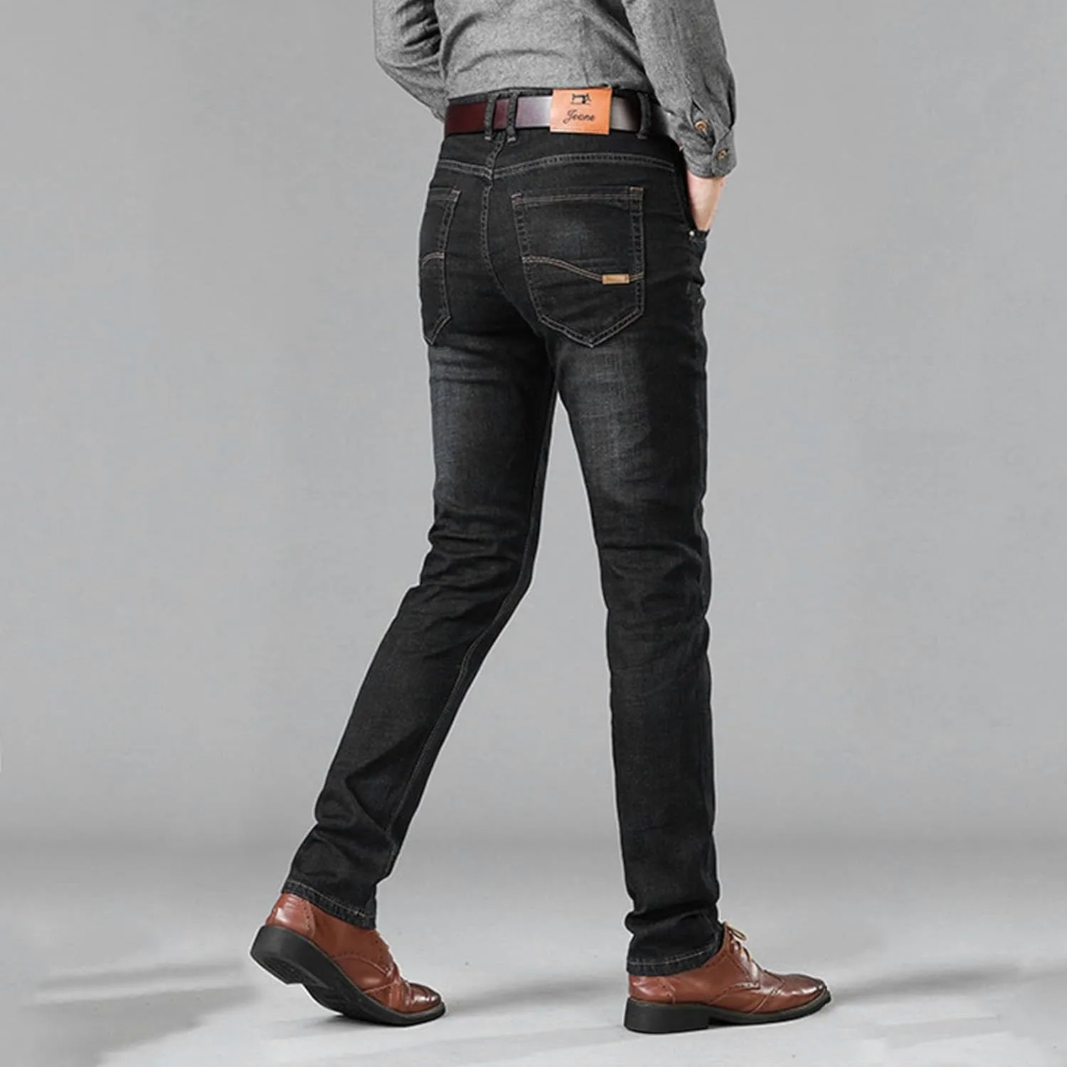 Men Classic Relaxed Fit Jeans 90s Vintage Straight Leg Denim Pants Comfort Flex Waist Stretch Workwear Jeans Trouser