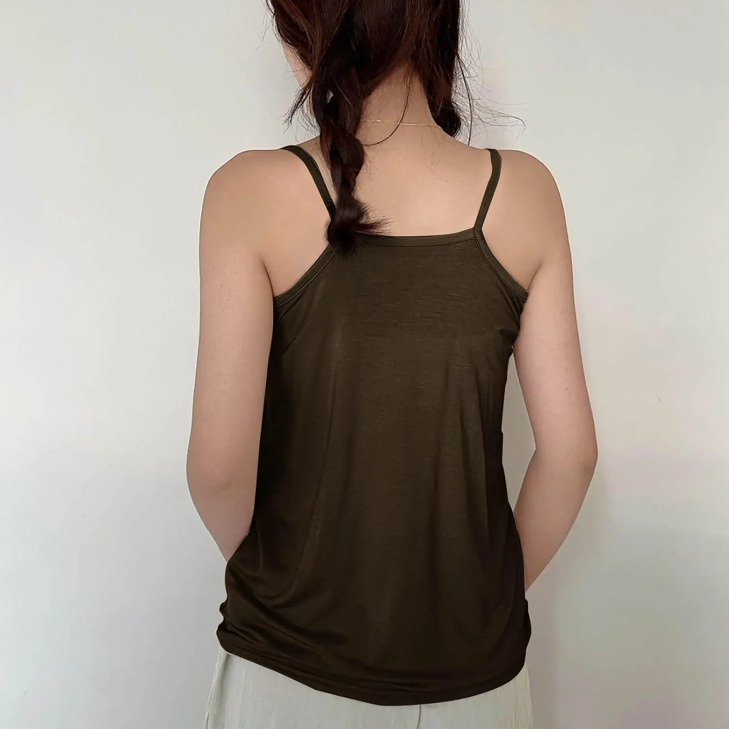 Oplxuo Women Camisole Spaghetti Strap Tank Top Casual Loose Layering Cami Undershirt for Yoga