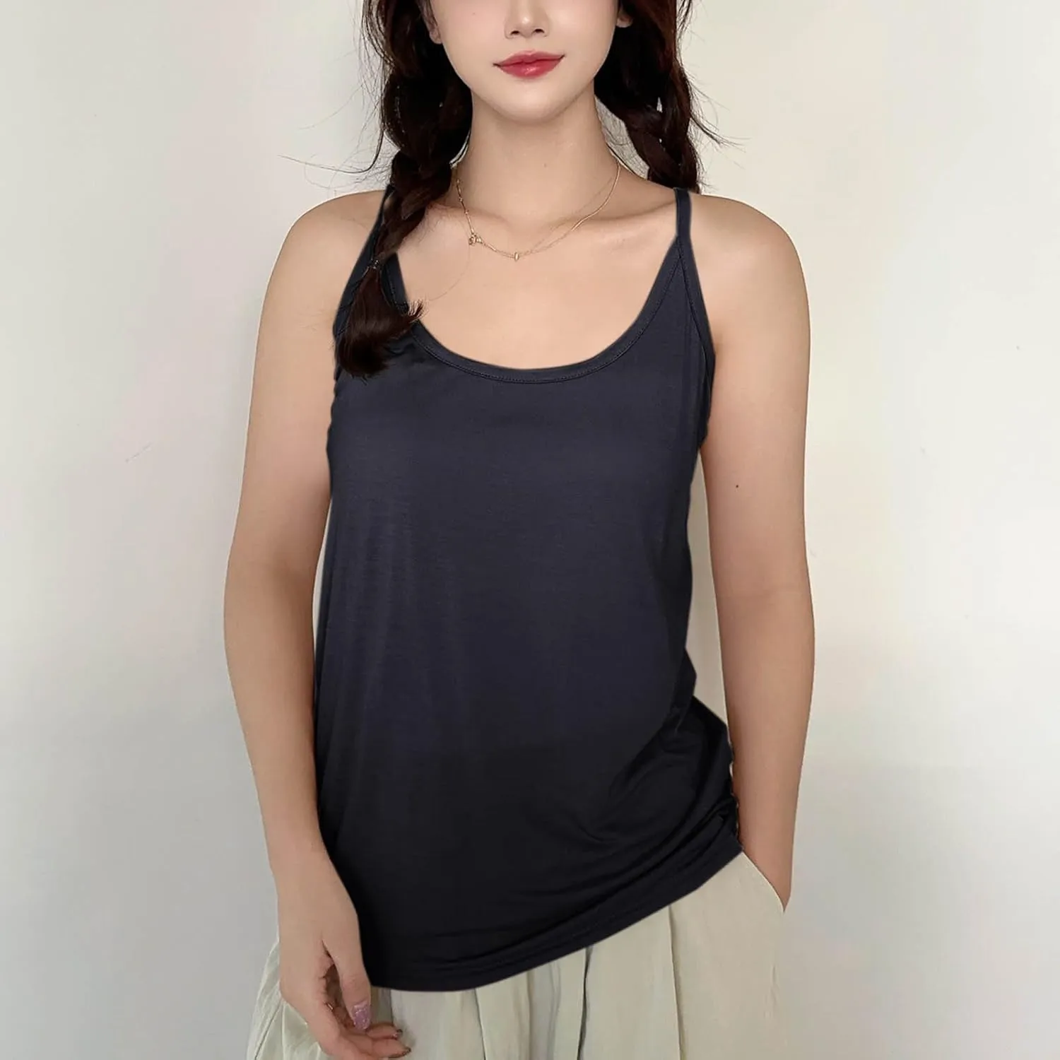 Oplxuo Women Camisole Spaghetti Strap Tank Top Casual Loose Layering Cami Undershirt for Yoga