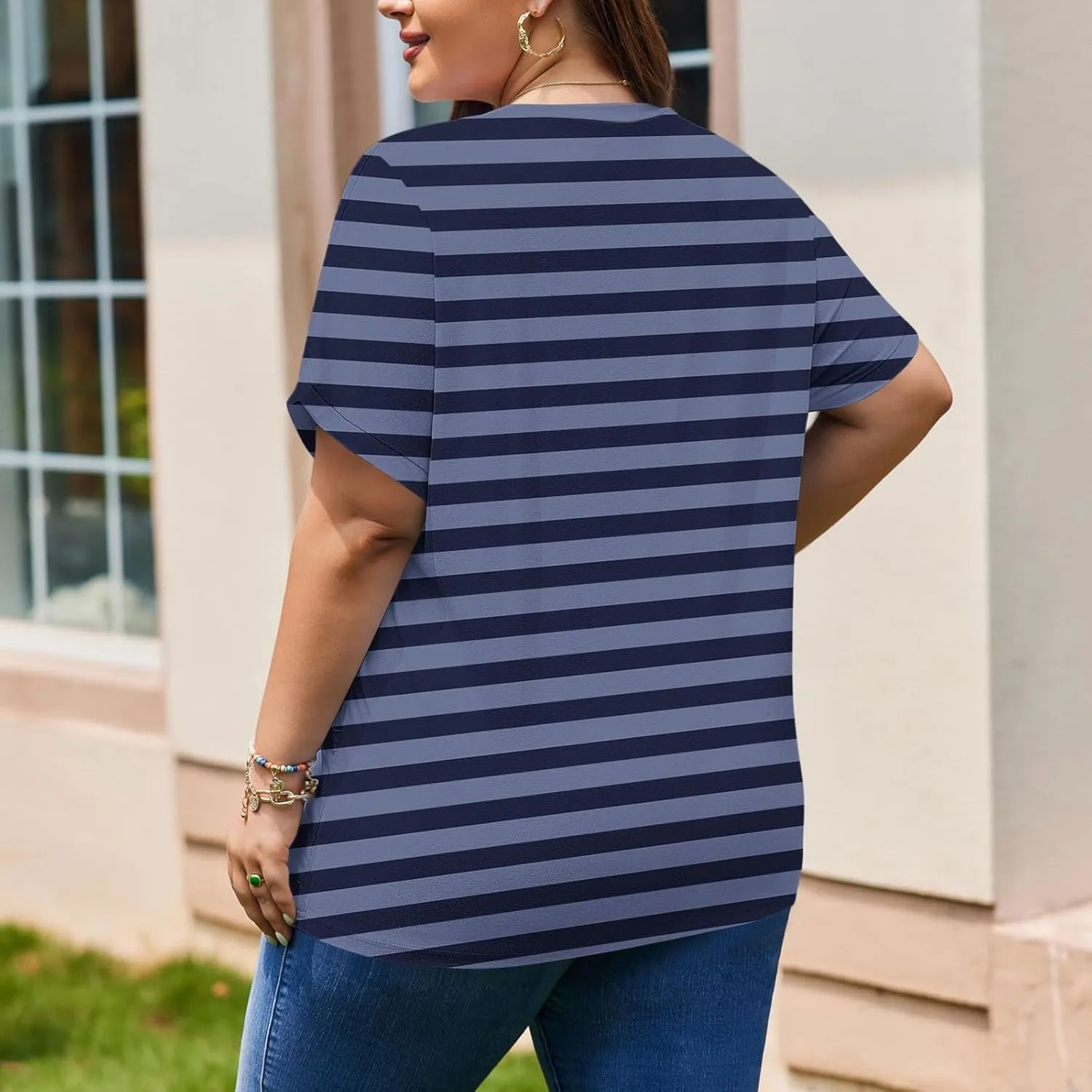 Plus Size Striped Tunic Tops for Women Summer Short Sleeve Crewneck Oversized T Shirt Fashion Cozy Casual Blouse with Pockets