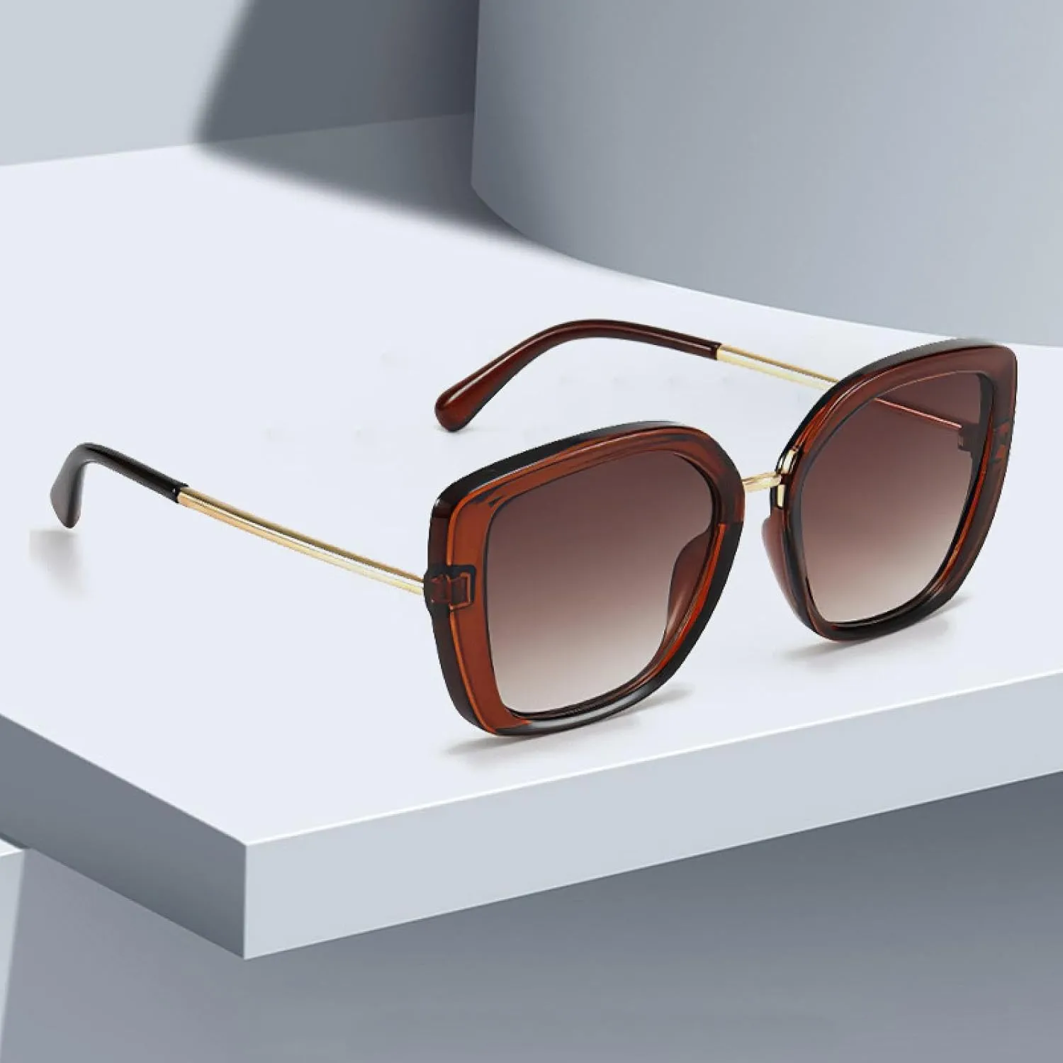 Vintage Sunglasses for Women Deep Blue Large Frame Gradient Blue Lens Glasses Metal