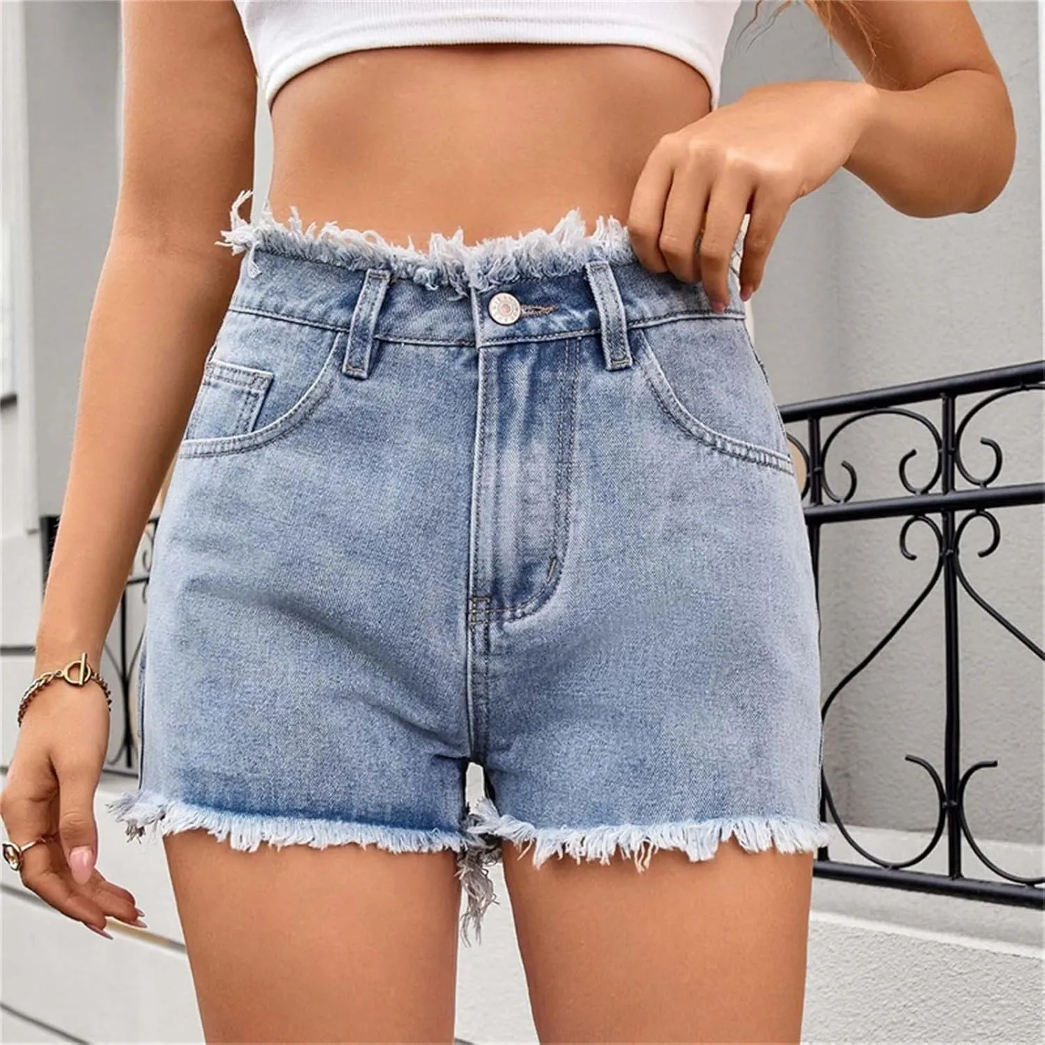 Women's Casual Summer Ripped Washed Distressed Denim Shorts High Waisted Cut Off Frayed Hem Stretch Shorts Trendy