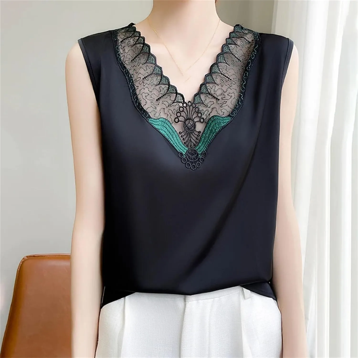 Women's Ruffle Lace Trim Satin Tank Top Camisole Summer Breathable V-Neck Sleeveless Vest Lightweight Loose Fit Work Blouse